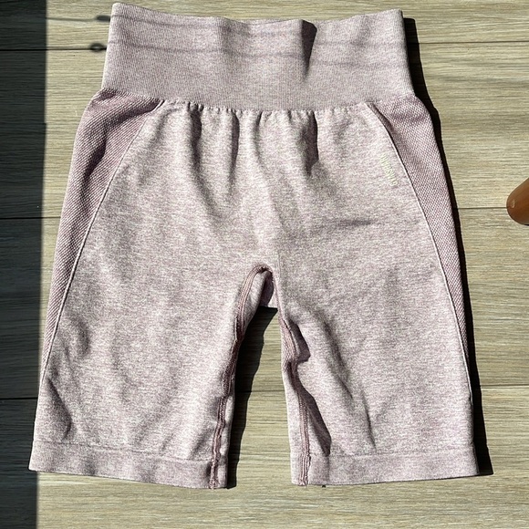 Gymshark Flex Cycling Shorts - Picture 3 of 4